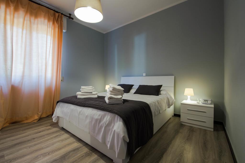 Hotel Riviera Пьетра-Лигуре Экстерьер фото